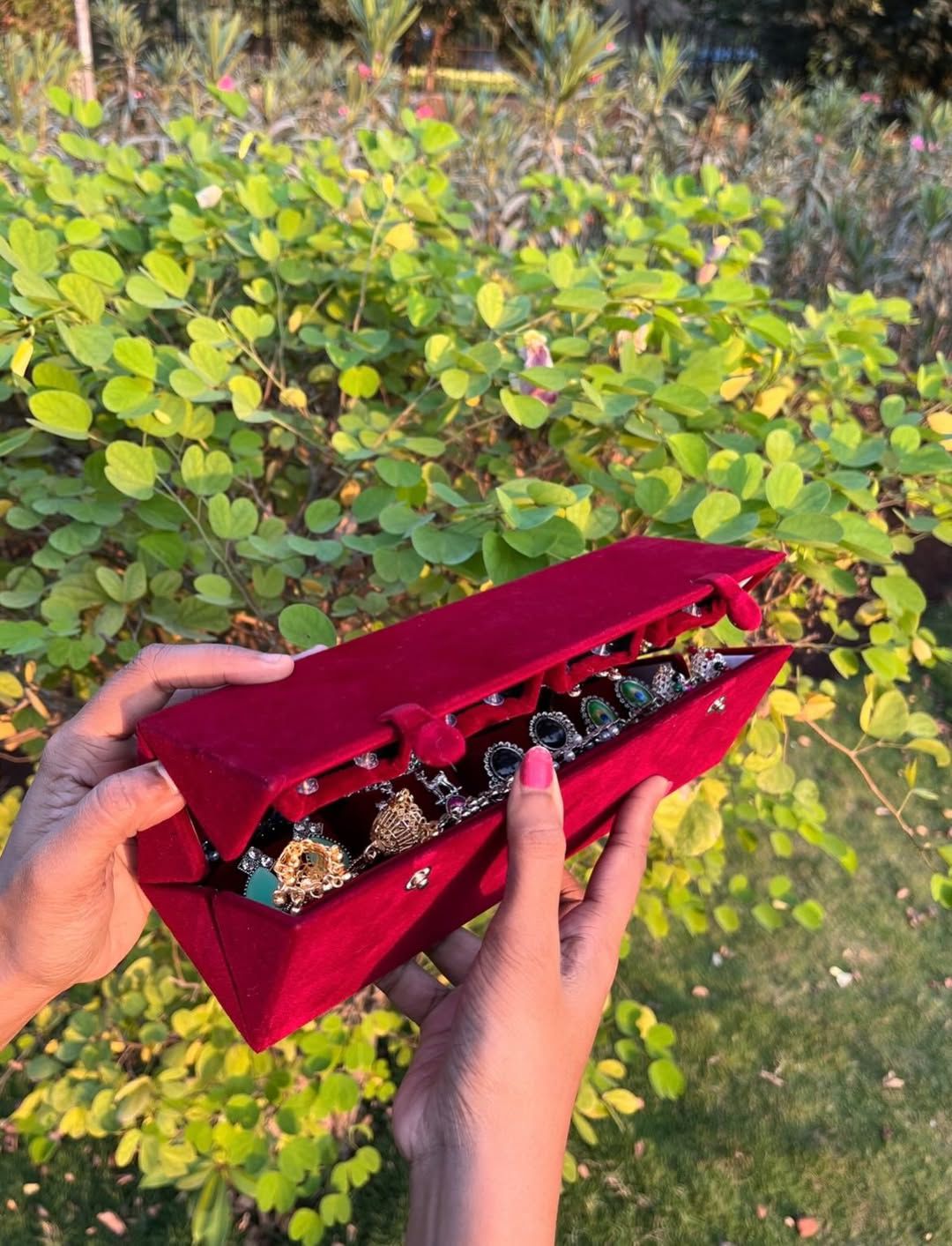 Trending Red Jhumka Box